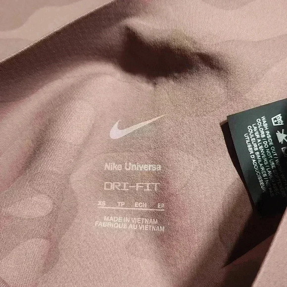 NIKE DRI-FIT Mauve camo infinasmooth medium supporting high rise 8 "length - Picture 12 of 16